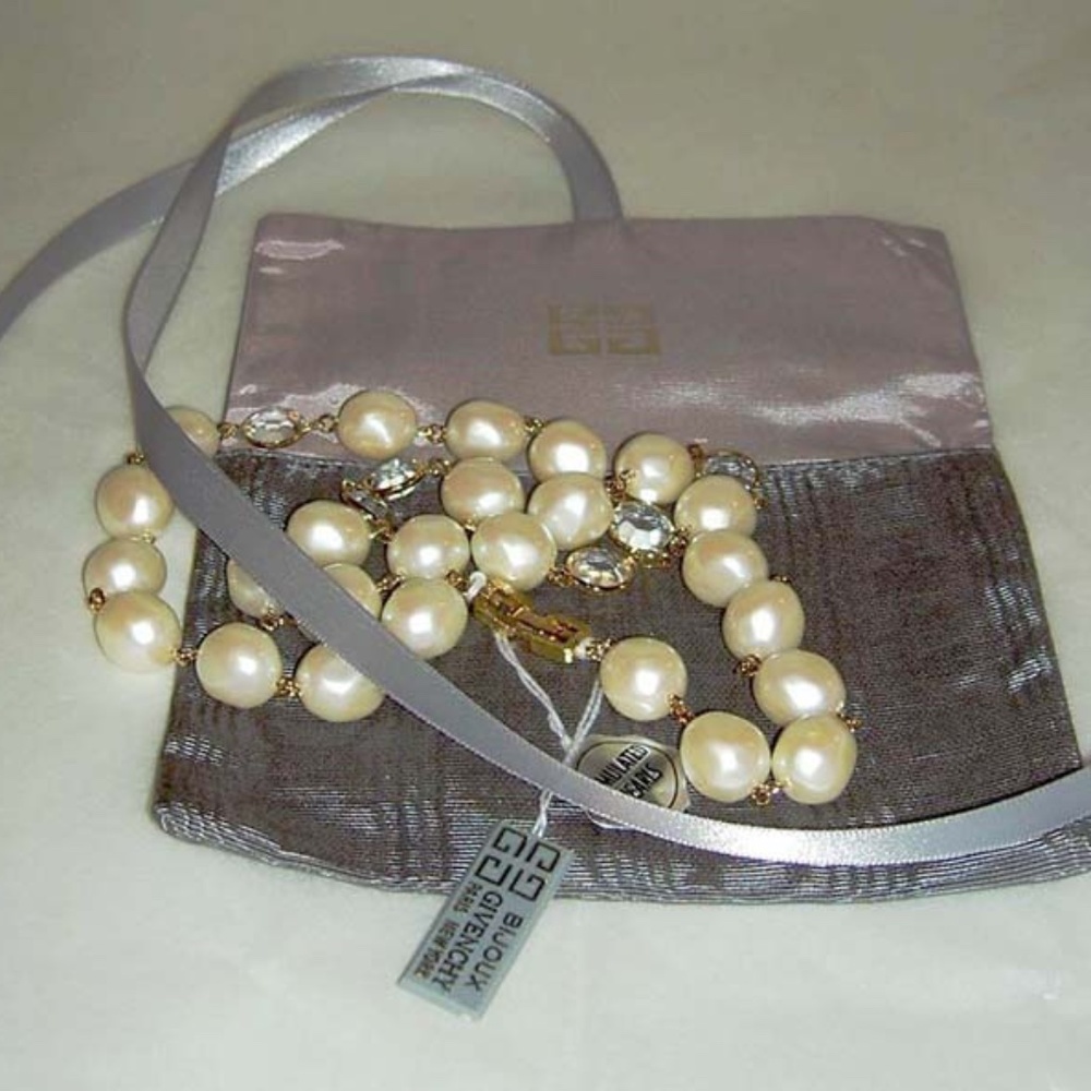 3 x GIVENCHY Crystal Faux Baroque Pearl 24" Necklace NEW “FIRM PRICE”